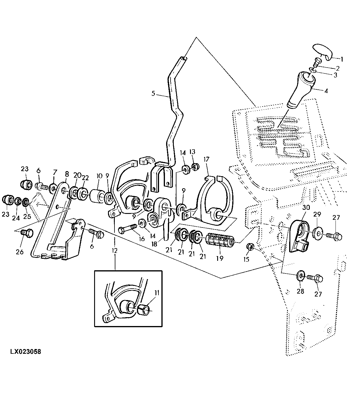 RANGE SHIFTING (POWRQUAD WITH REVERSER CONTROL AT SHIFT CONSOLE)